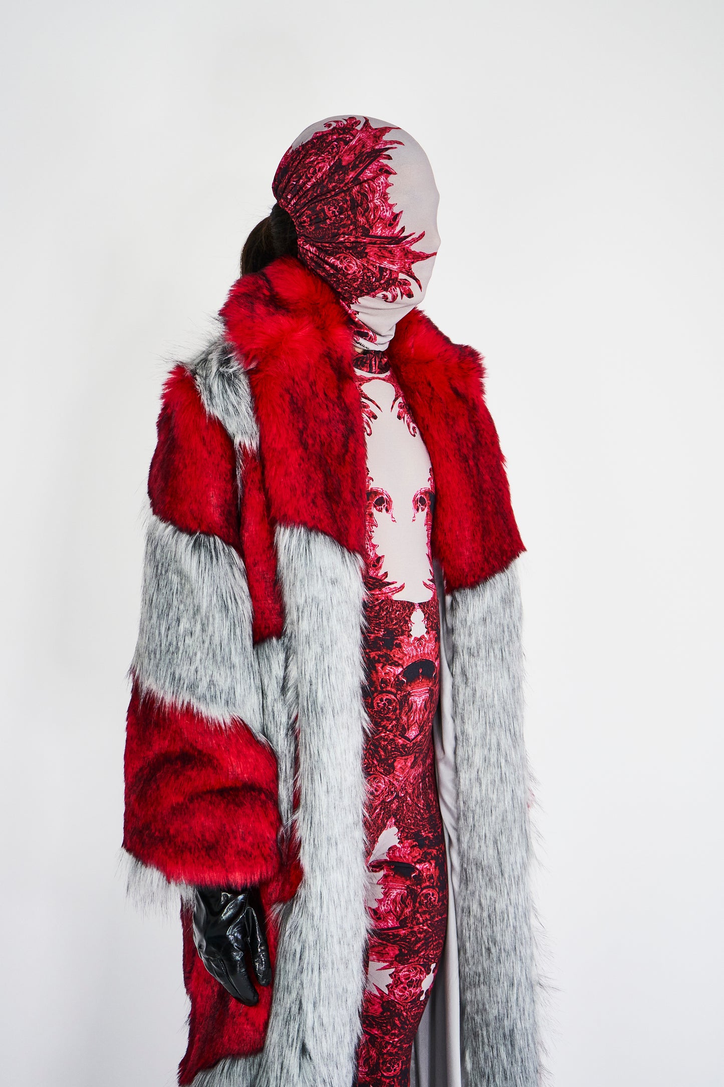 MAXI FAKE FUR COAT