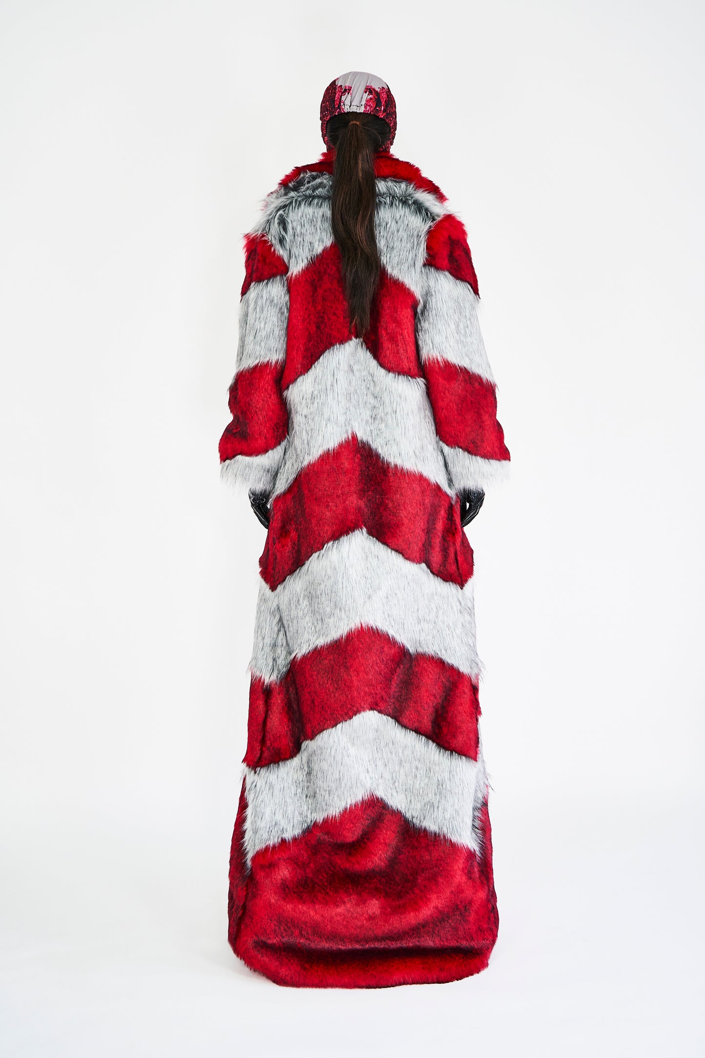 MAXI FAKE FUR COAT